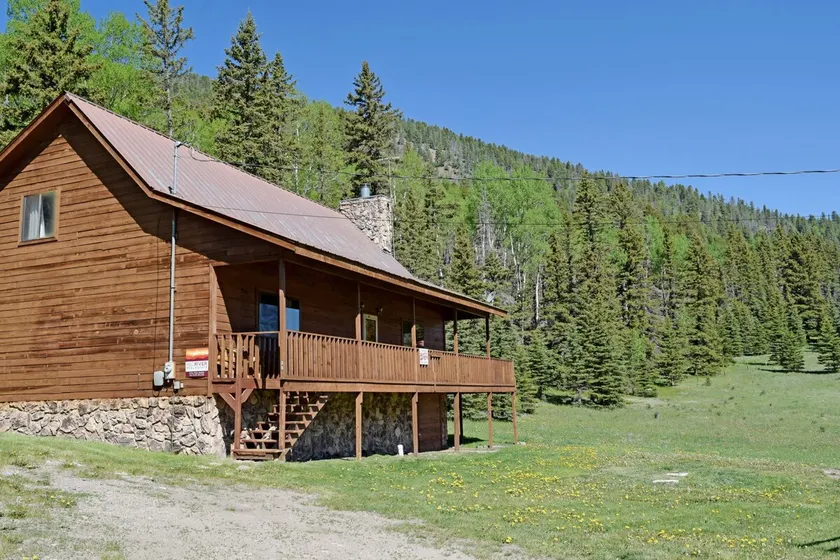Artz Valley Cabin - WiFi - Satellite - Washer - Dryer - Wrap Around Deck - Wood Burning Fireplace - Secluded Setting - Image 1