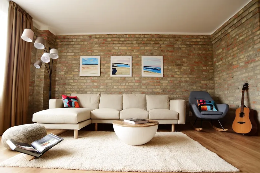 Art Gallery Apartment - Image 1