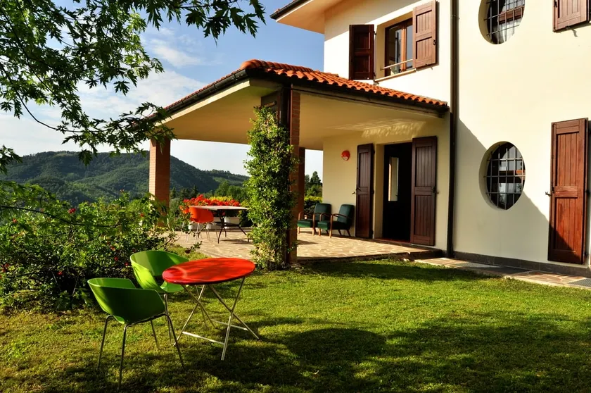 Cozy hilltop retreat w/ midcentury decor fully AC - Image 1