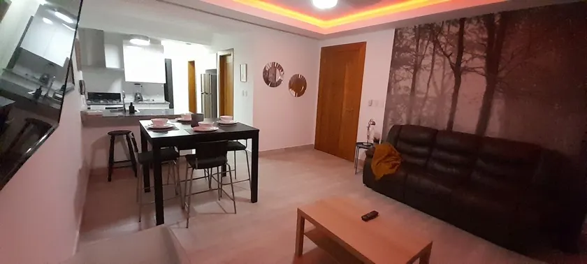Beautiful condominium, close to everything. Very comfortable! - Image 1