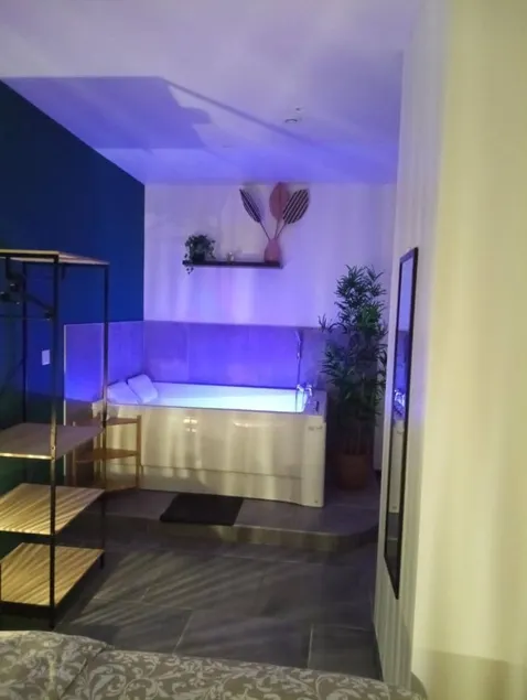 50 m2 apartment with spa - Image 1