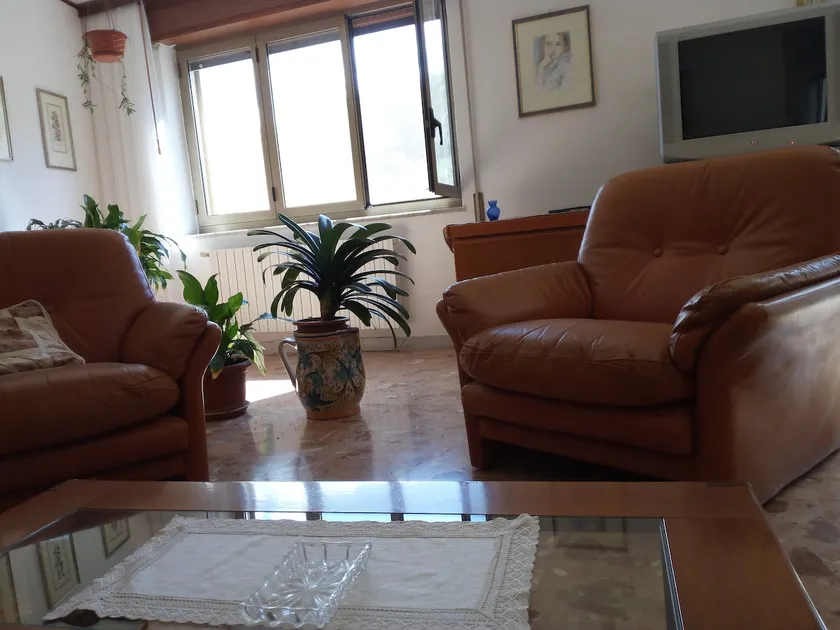 Casa Elena - Image 1