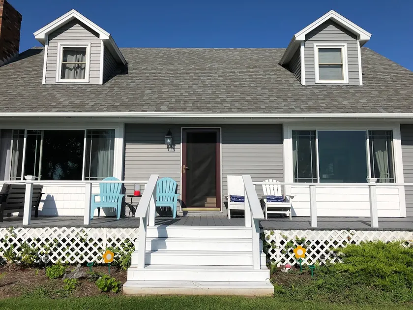Amazing Lake Champlain View at Valcour Cottage - Image 1