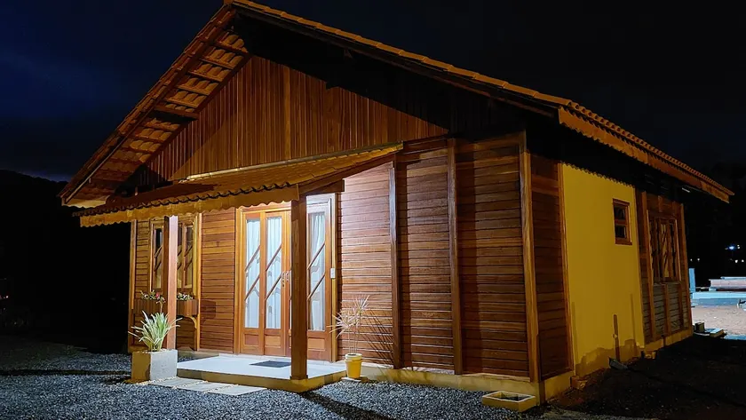 2-bedroom cottage - Image 1