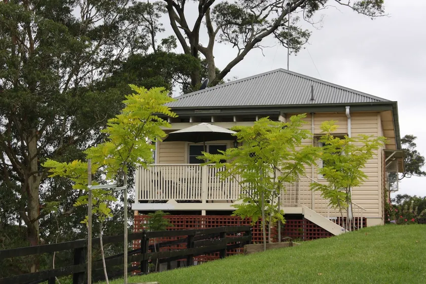 Yarramalong Valley Horse Farm Stay House - Image 1