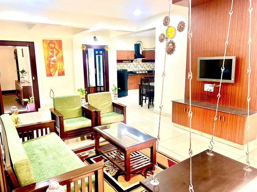 3 bedrom flat with kitchen. - Image 1
