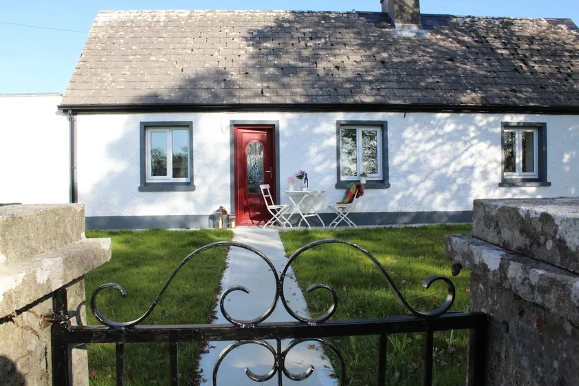 The Cottage - Image 1