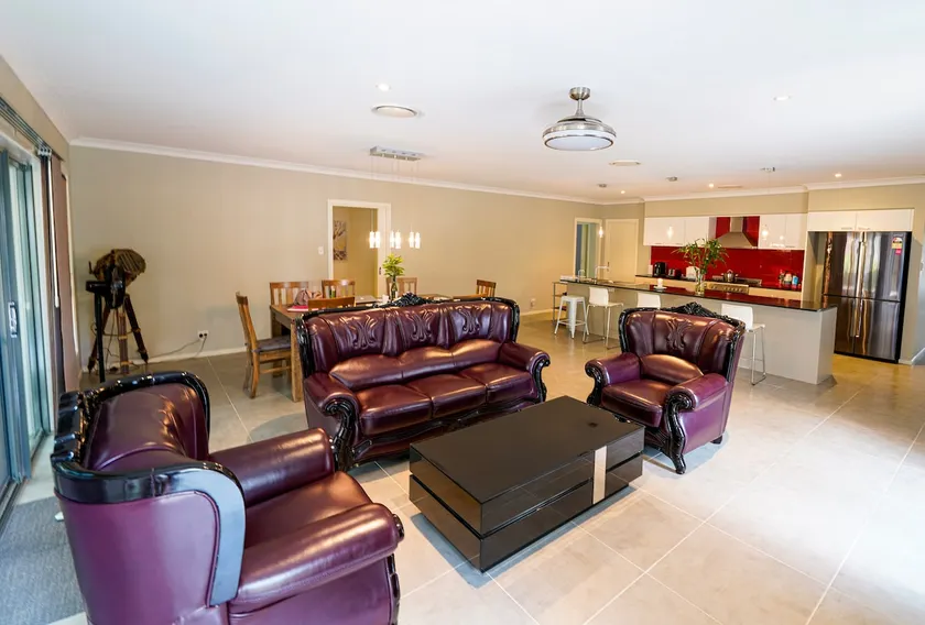Luxury Golf House - Image 1