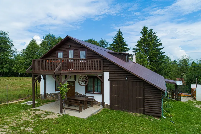 Kristof Guesthouse - Image 1