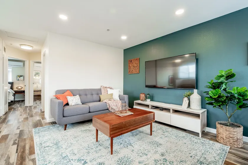 Disney Retreat: Spacious 3-BR Contemporary Condo - Image 1