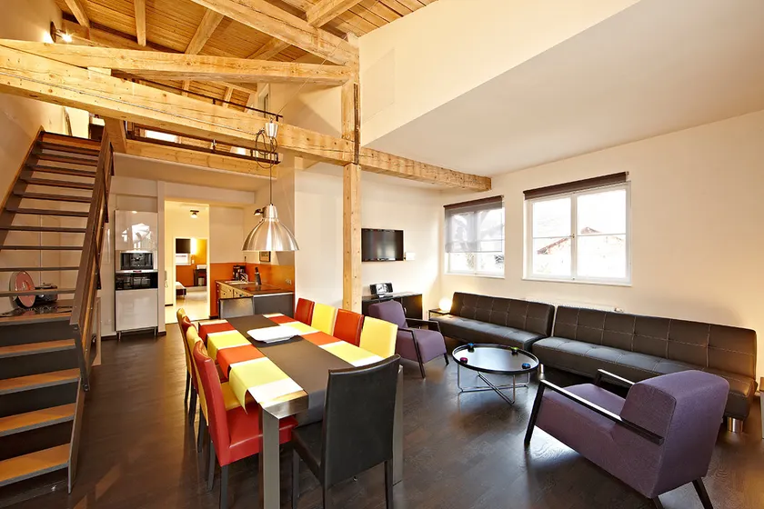 Central Space - Designer Loft 5 - Image 1