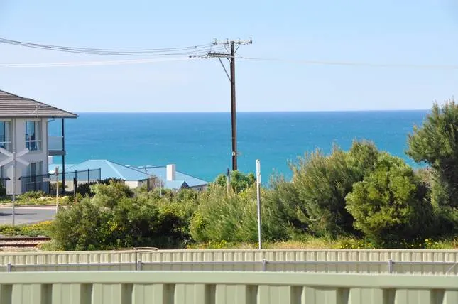 Rosetta Beach Cottage - Pt Elliot - pet friendly, sea views - Image 1