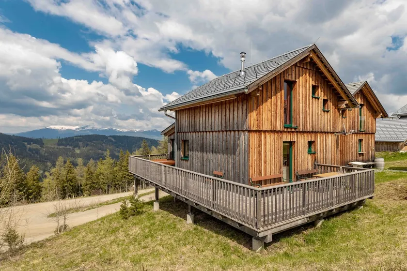 1A Chalet Rast - Wandern, Grillen, Traumblick, Indoor Sauna - Image 1