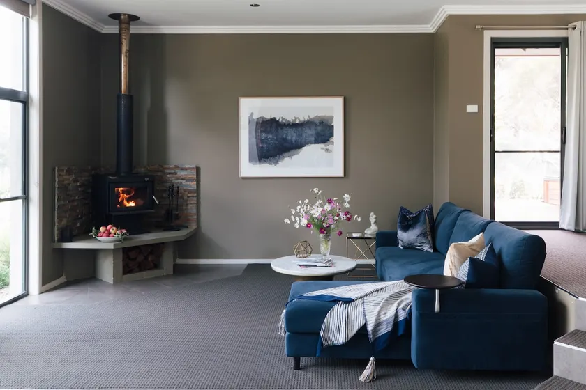 Alure Stanthorpe - Image 1