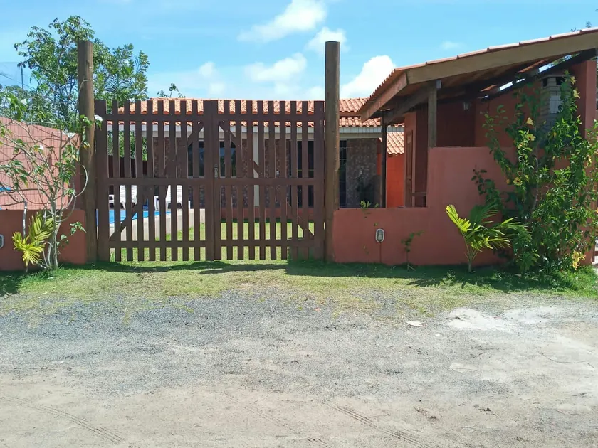 Sea Breeze Home - Image 1