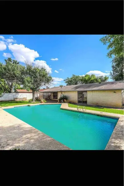 Vacation Home! Pool & patio by Mall Del Norte - Image 1