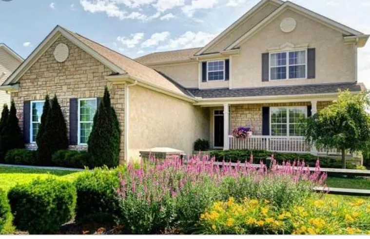 Perfect location for your Columbus stay! - Image 1