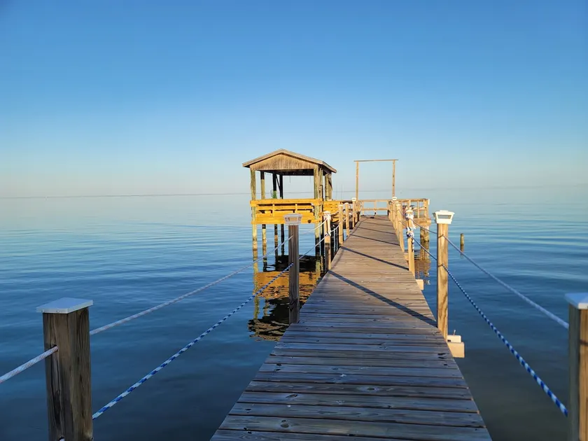 Fishing by the Bay. Waterfront Private Pier, Kayak - Image 1