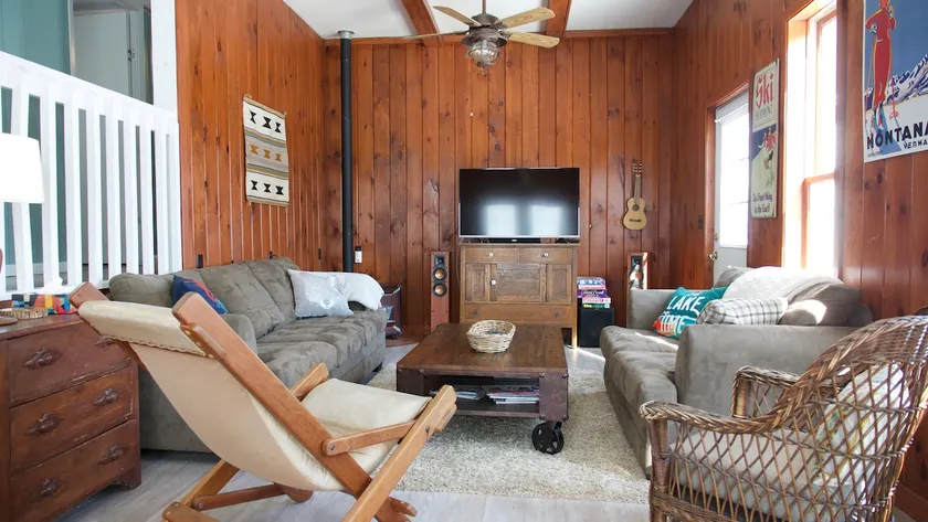 Cozy ski and summer cottage on Lime Lake - Image 1