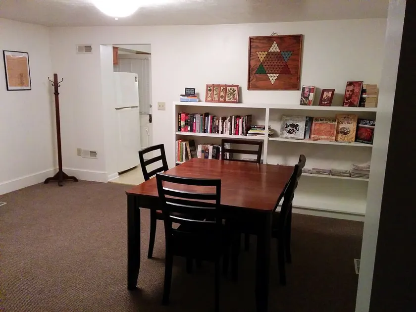 Pearl's Place - Image 1