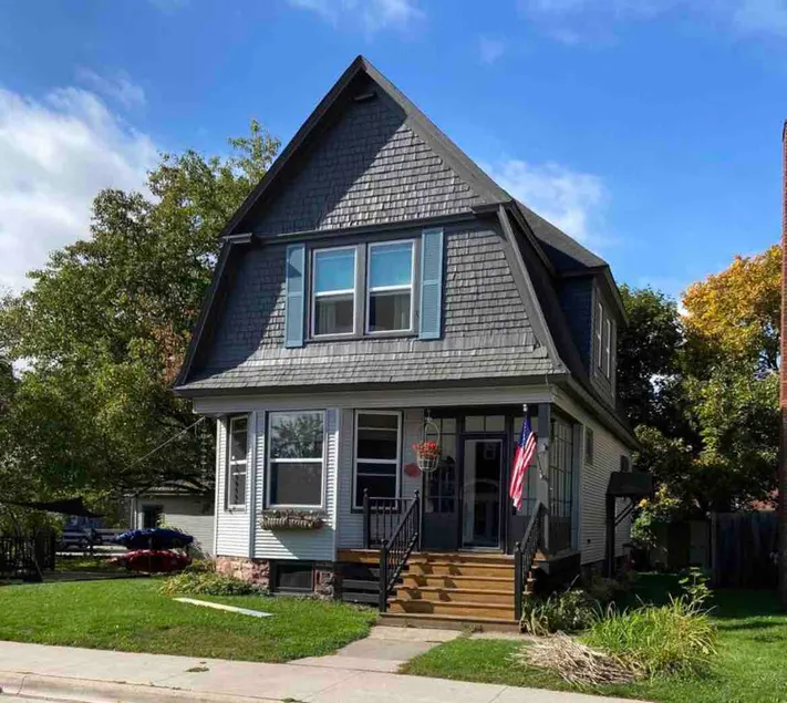Beautiful 3-bedroom in the downtown Soo - Image 1