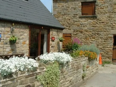 Barlow Country Club - Mill Farm Cottages - Image 1