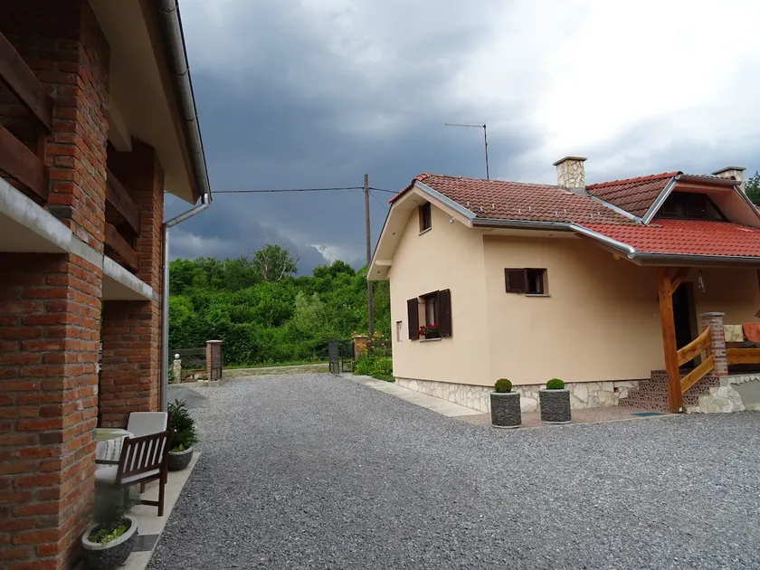 Hacienda in pure nature - Image 1