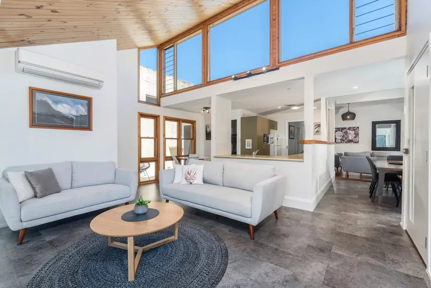 Stevenson Beach Cottage - Image 1