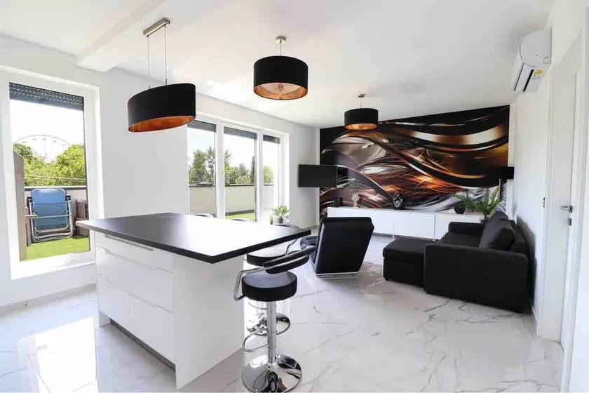 Sun In Sky penthouse apartment in the heart of Balatonalmádi. - Image 1