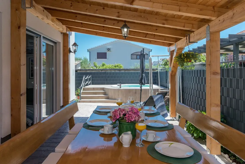 Nevera Apartment - Image 1