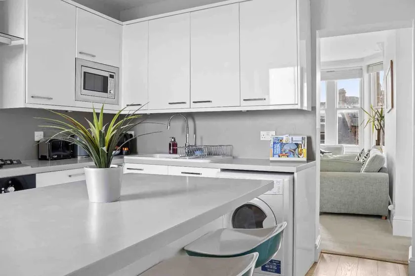 Braeside Apartment - Image 1