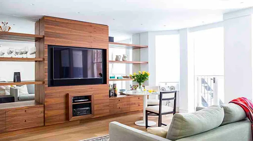 Stylish Modern Chelsea Studio - Image 1