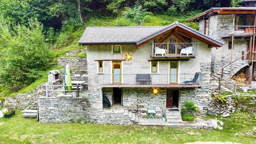 ♡ Rustic Lodge Getaway ♡ | Mountain Views, BBQ,Pkg - Image 1