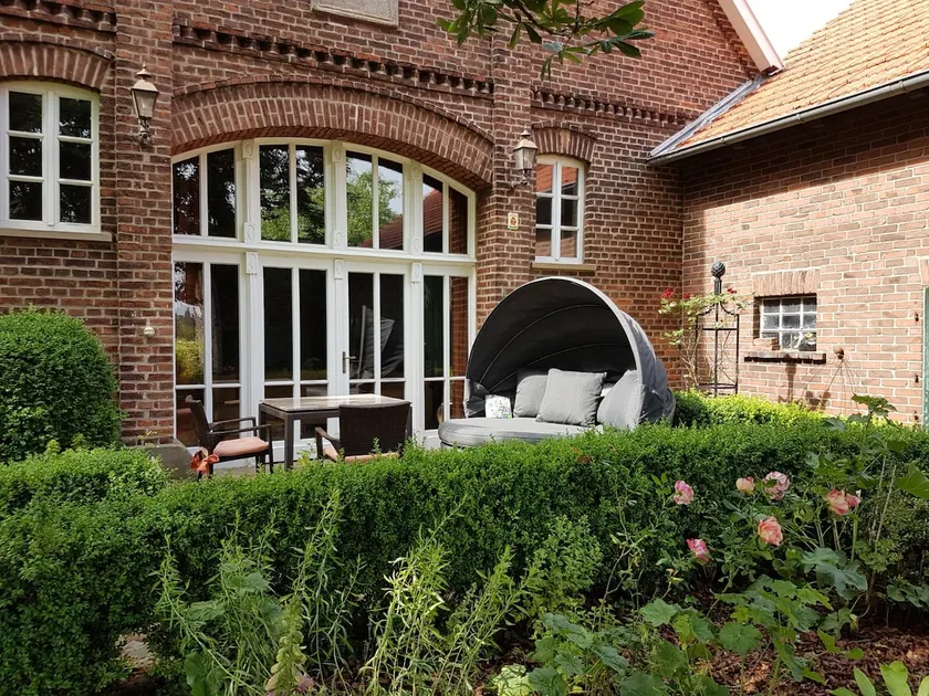 Apartment in the countryside - Image 1