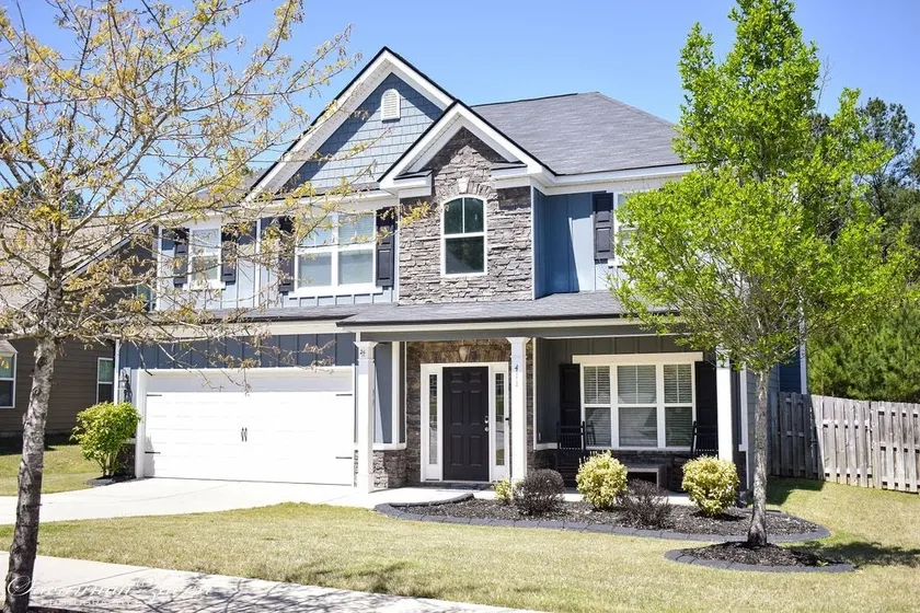 Year round rental - Image 1