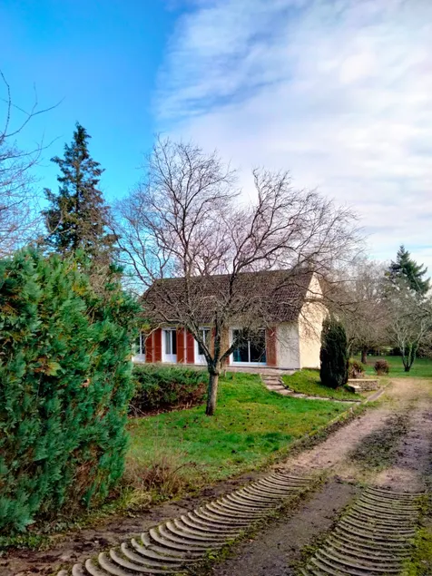 A countryside getaway - Image 1