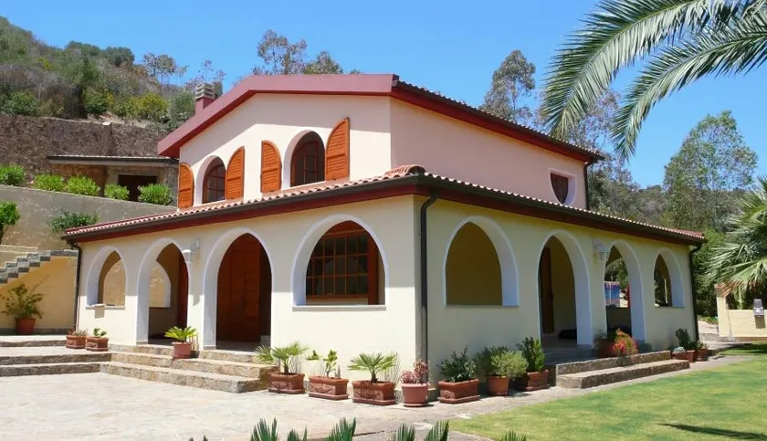 Villa Mariesa - Image 1