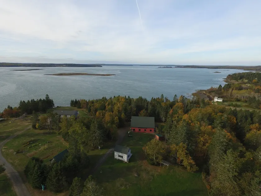 Charming Bunk-House Cabin at Rossport by the Sea - Image 1