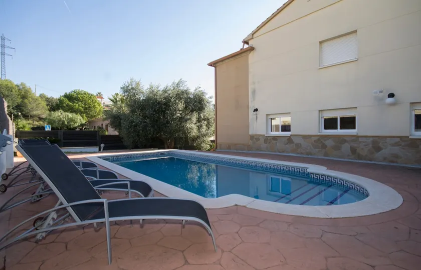 Pretty house in Mediterranean coast - Image 1
