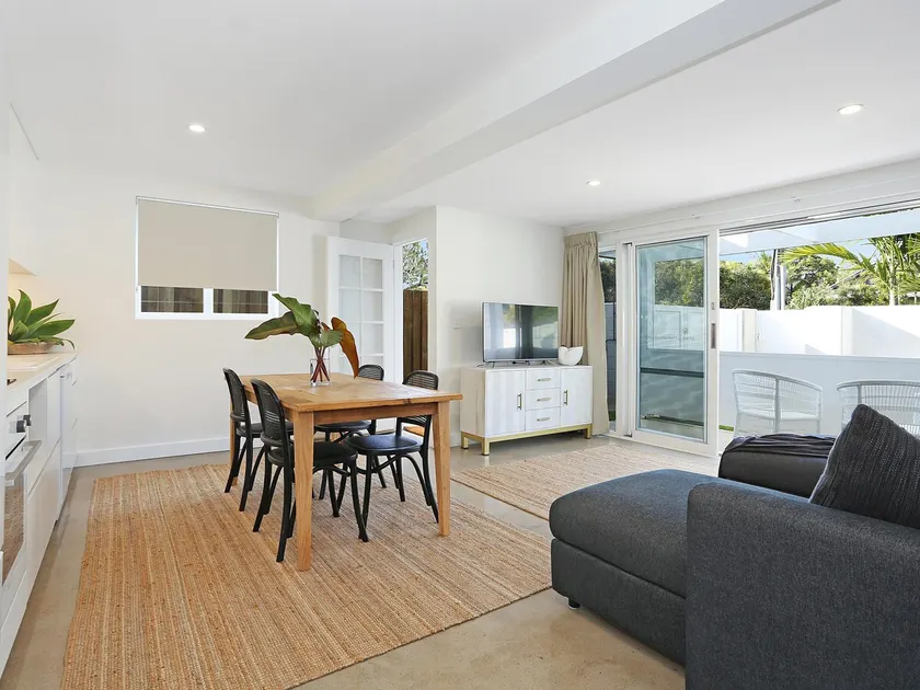 Little Angourie - Your Coastal Oasis - Image 1