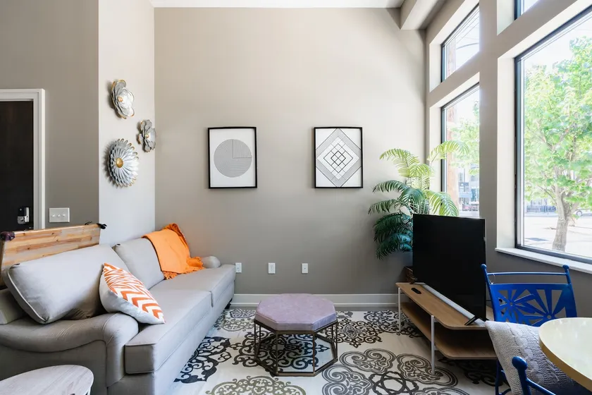 Bohemian Flat - Short North - Free Parking - Image 1
