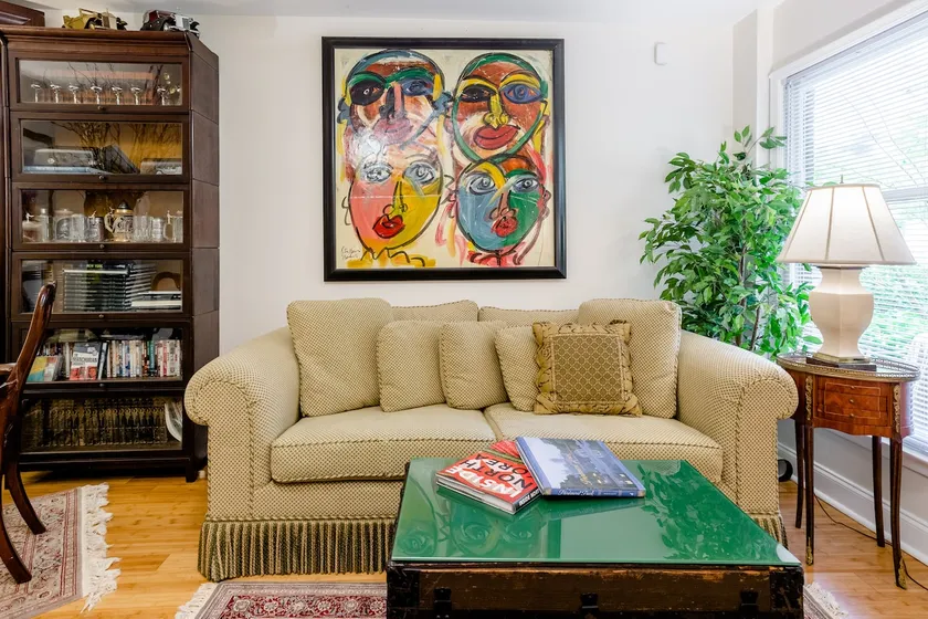 Eclectic Gem with a Garden Terrace in Midtown - Image 1