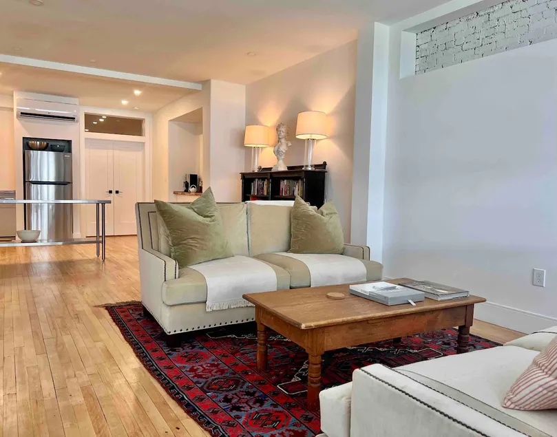 New! Spacious historic downtown Halifax apartment - Image 1
