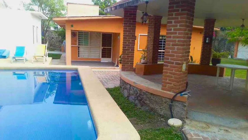 Country house - Image 1