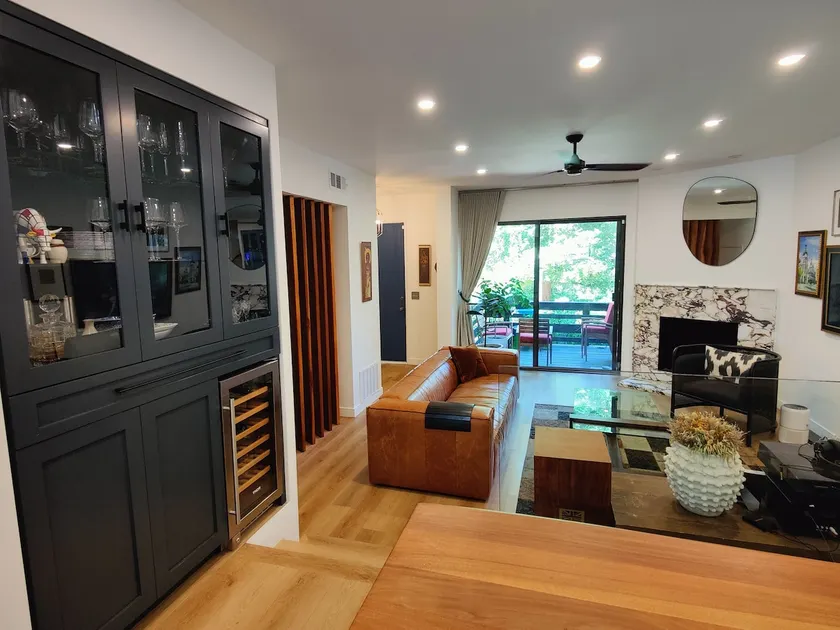 Discover this luxurious and modern townhome. - Image 1