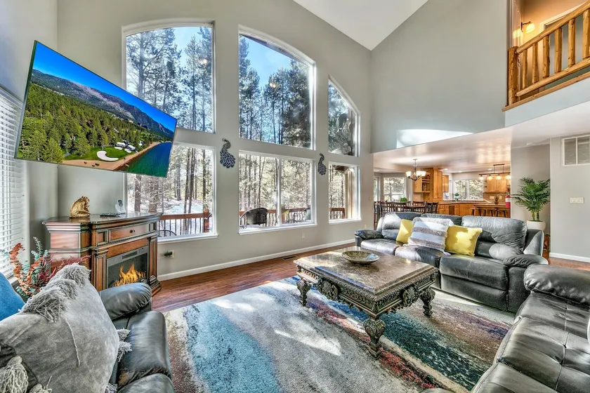 Cattlemans Lodge -6BR/3BA, Spa, Pool Table - Image 1