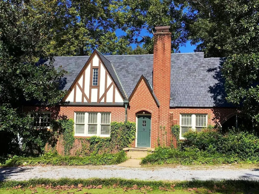 Tudor Place - Image 1