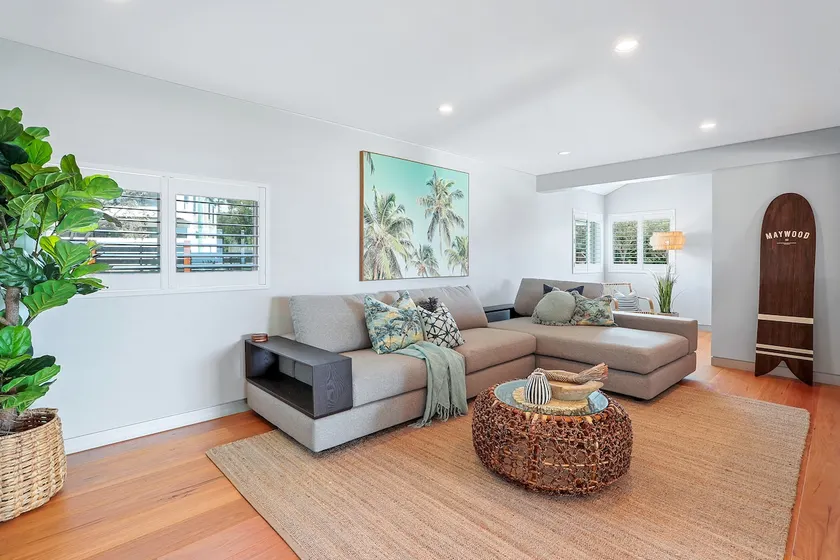 Luxe Coastal Abode, Marcus Beach - Image 1