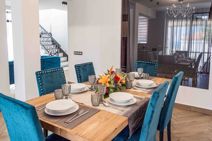 Beautiful House with Beautiful View AC, 3 bedrooms & 3 bathrooms - Image 1