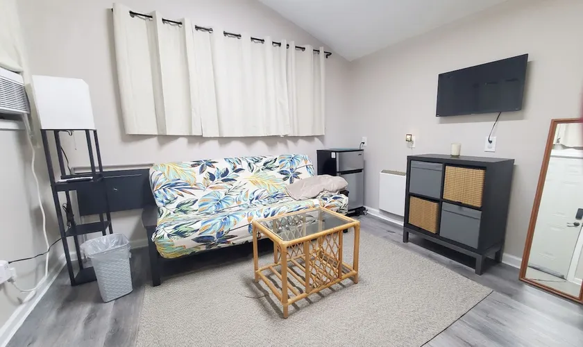 Cozy Efficiency Apt - Irmo Oasis - Image 1